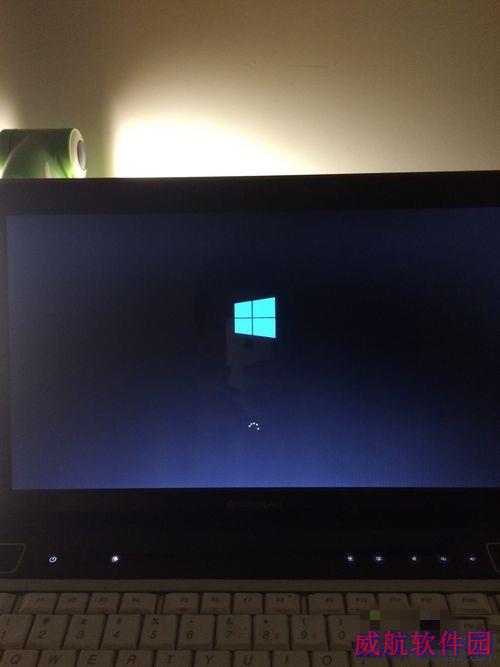 win10系统升级失败且循环开机重启问题的解决步骤1
