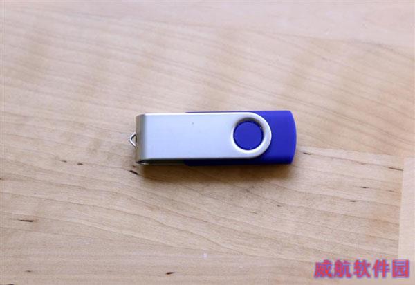 神器！Win10 OEM U盘上手：无限安装正版激活